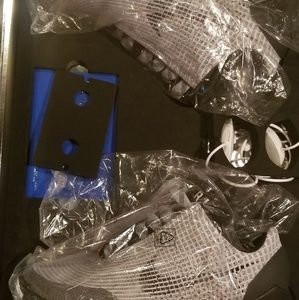 Nike hyperadapt 1.0. New. Never tried on.